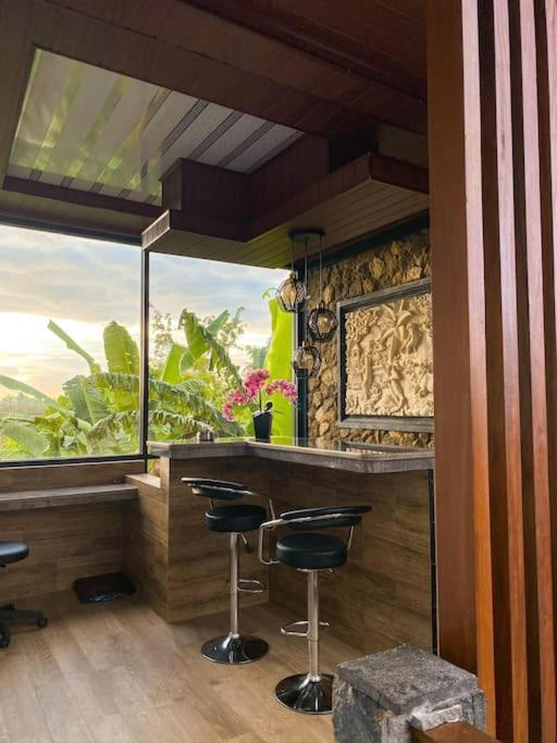 Tori Klumpu, 3 Bedroom Artistic Villa, Dual Views Near Ubud Badung  Eksteriør billede